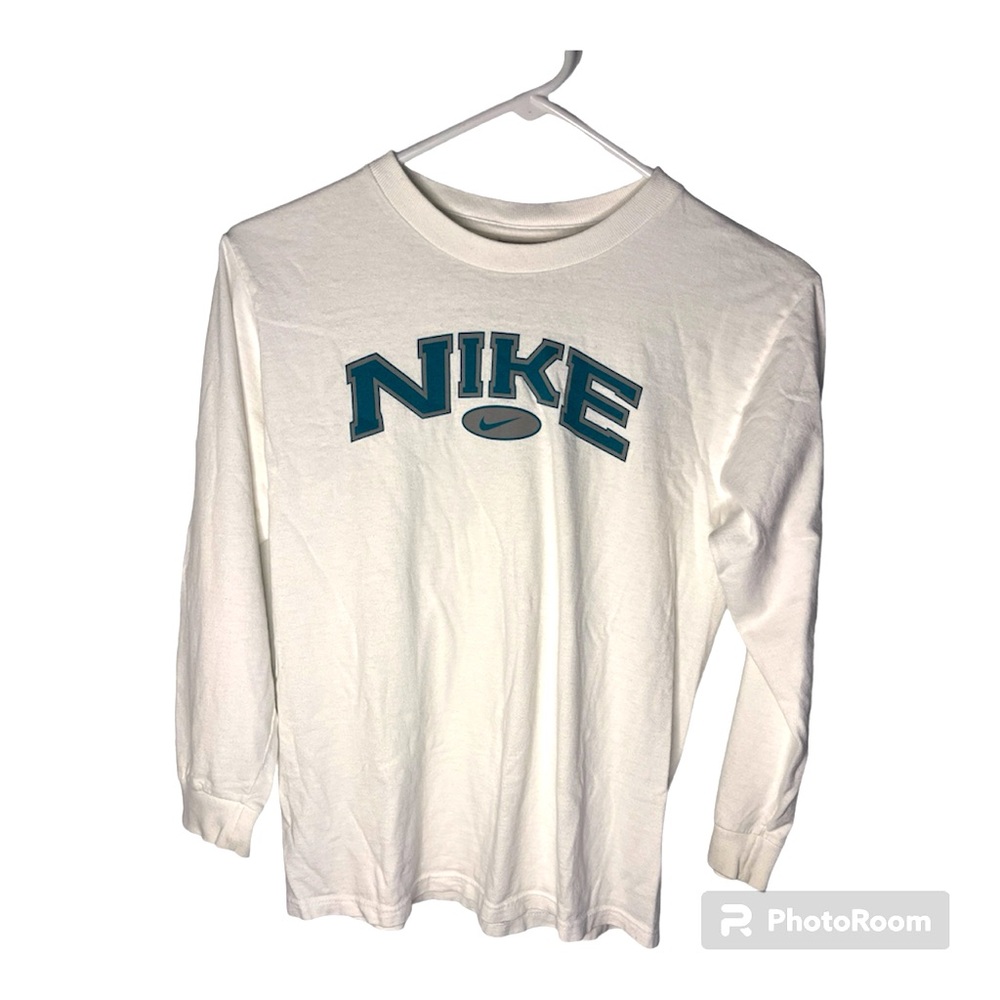 Vintage Nike size Medium boys long sleeve